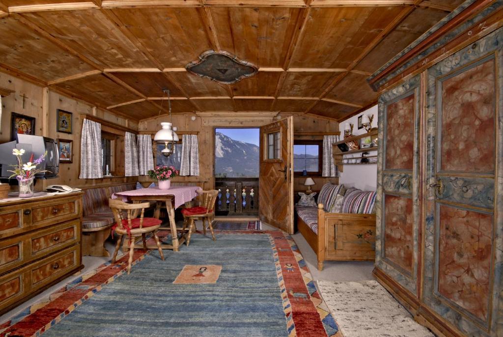 Ferienhaeuser Reither Almen Reith im Alpbachtal Ruang foto